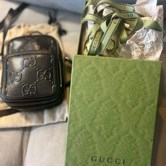 Authentic Gucci GG Black leather Crossbody